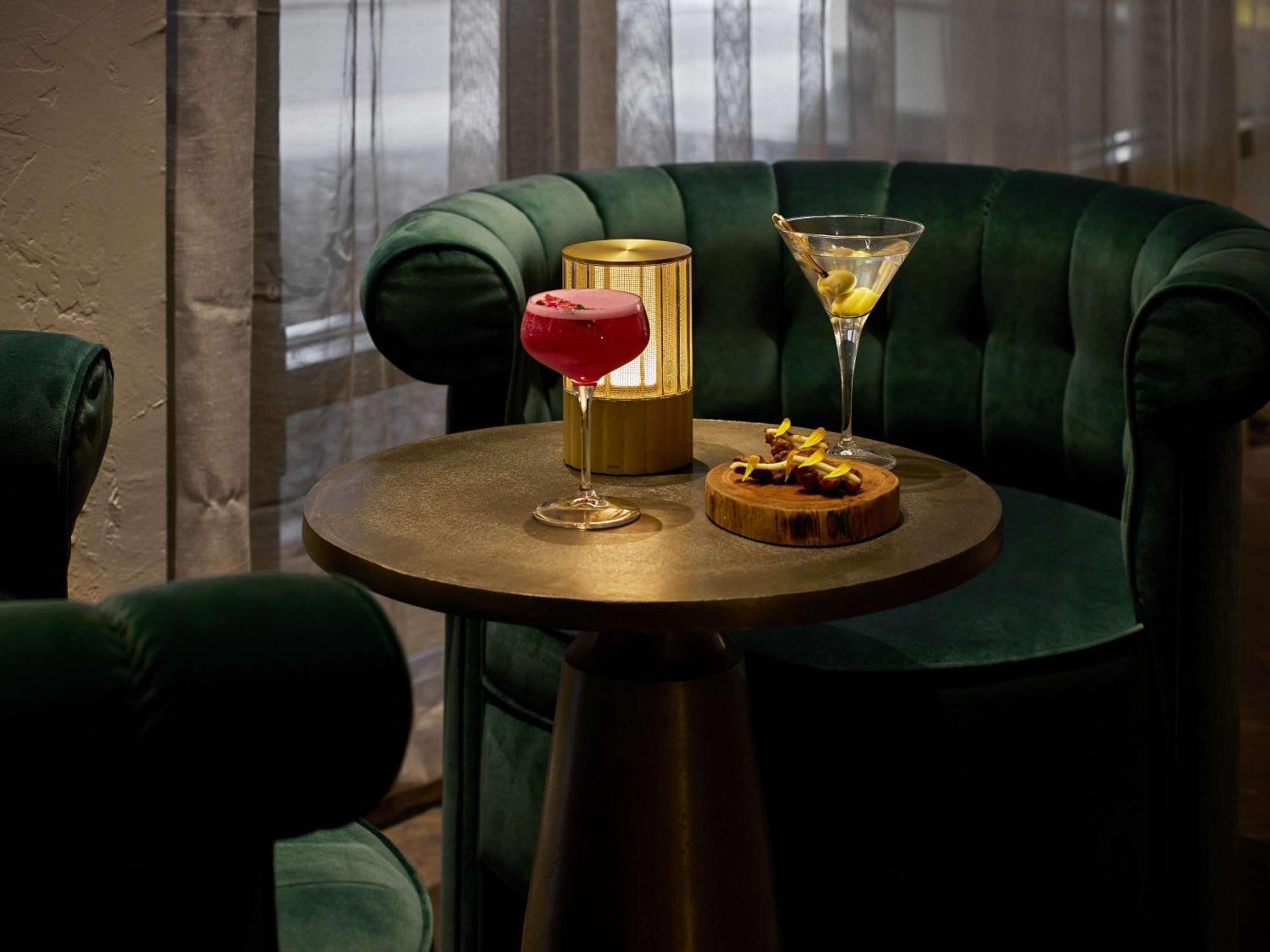 The Playford Adelaide - Mgallery Exterior photo The bar at the London Edition